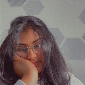 Meet your Posher, Maria